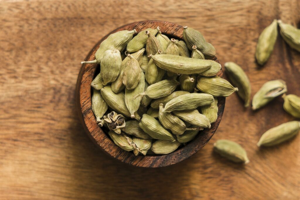 Fiche Ingrédient - Cardamome - designed by Freepik