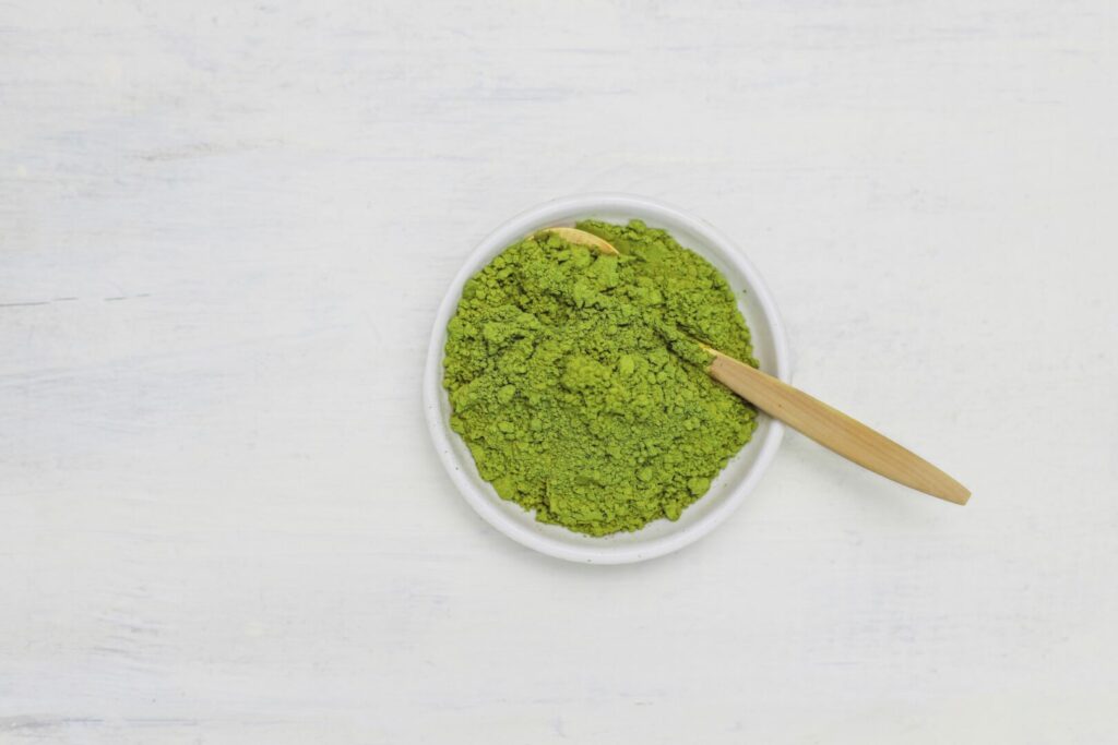 Herbe de blé en poudre - fiche ingrédient Superfood - Designed by Freepik