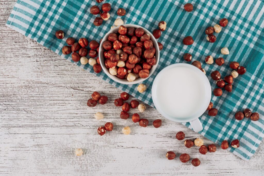 Lait de noisette - fiche ingrédient Superfood - designed by 8photo